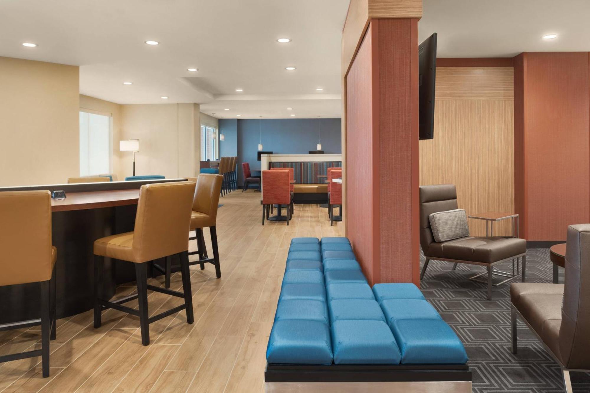 Towneplace Suites By Marriott Dubuque Downtown Ngoại thất bức ảnh