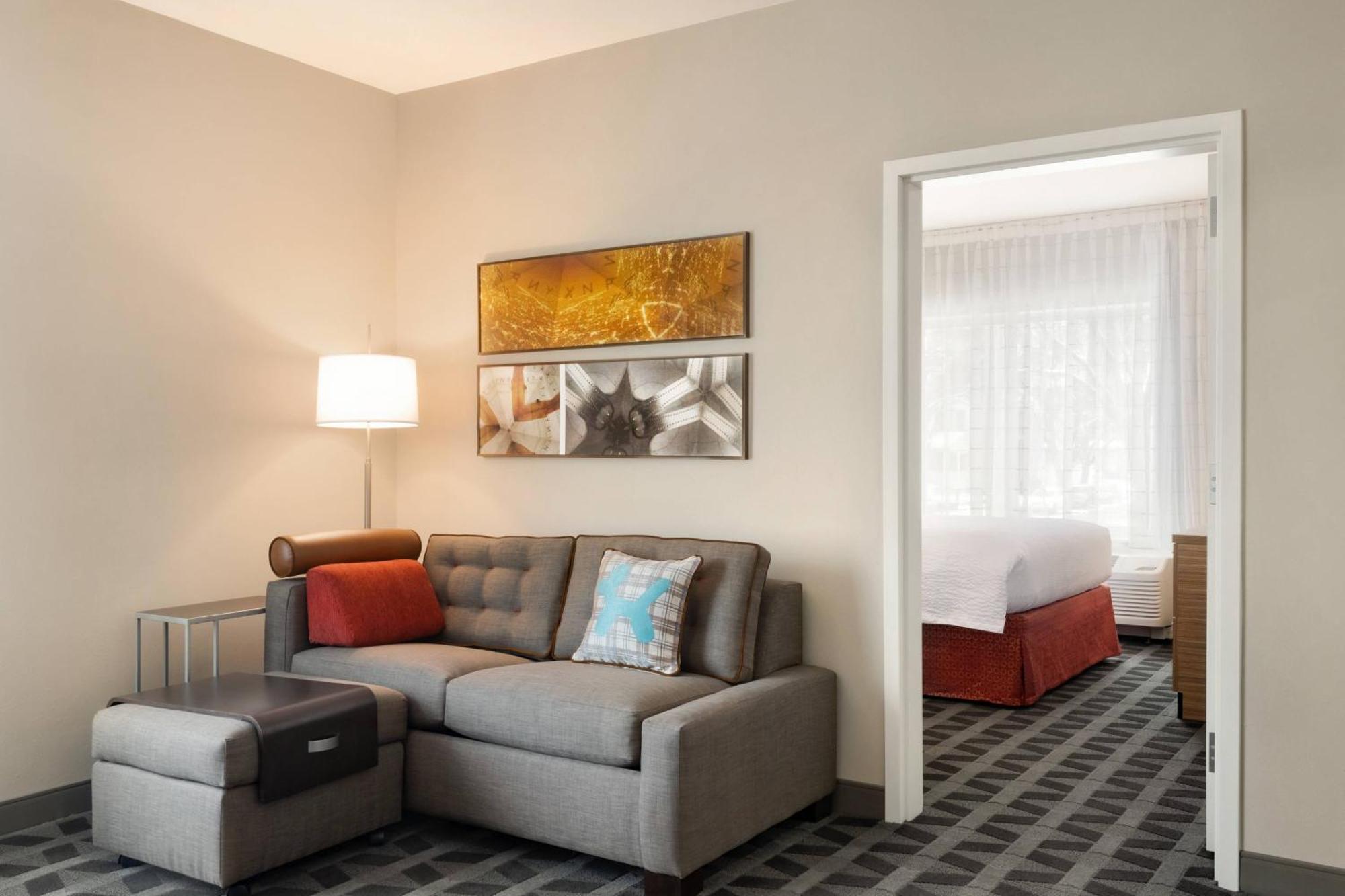 Towneplace Suites By Marriott Dubuque Downtown Ngoại thất bức ảnh